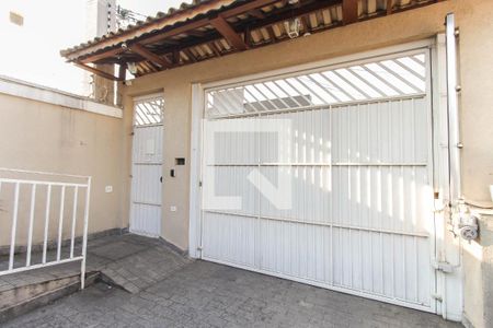 Casa de condomínio à venda com 64m², 2 quartos e 1 vagaEntrada