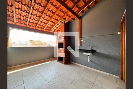 Casa à venda com 150m², 2 quartos e 2 vagas Casa à venda com 150m², 2 quartos e 2 vagasCobertura