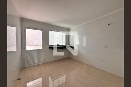Casa à venda com 150m², 2 quartos e 2 vagas Casa à venda com 150m², 2 quartos e 2 vagasCozinha