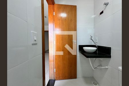 Casa à venda com 150m², 2 quartos e 2 vagas Casa à venda com 150m², 2 quartos e 2 vagasBanheiro da suíte 2