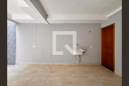 Casa à venda com 150m², 2 quartos e 2 vagas Casa à venda com 150m², 2 quartos e 2 vagasLavanderia