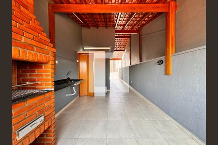 Casa à venda com 150m², 2 quartos e 2 vagas Casa à venda com 150m², 2 quartos e 2 vagasCobertura