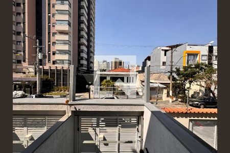 Casa à venda com 150m², 2 quartos e 2 vagas Casa à venda com 150m², 2 quartos e 2 vagasVista da Sacada