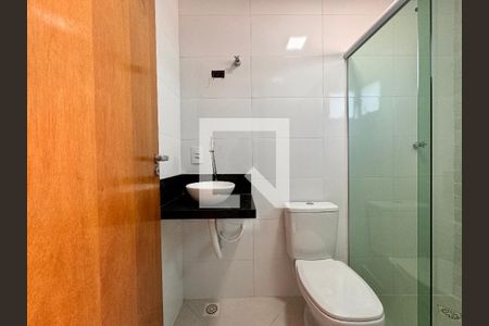 Casa à venda com 150m², 2 quartos e 2 vagas Casa à venda com 150m², 2 quartos e 2 vagasBanheiro da suíte 2