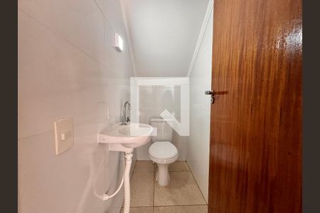 Casa à venda com 150m², 2 quartos e 2 vagas Casa à venda com 150m², 2 quartos e 2 vagasBanheiro 4