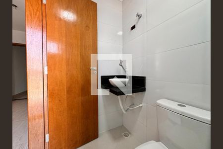 Casa à venda com 150m², 2 quartos e 2 vagas Casa à venda com 150m², 2 quartos e 2 vagasBanheiro da suíte 2