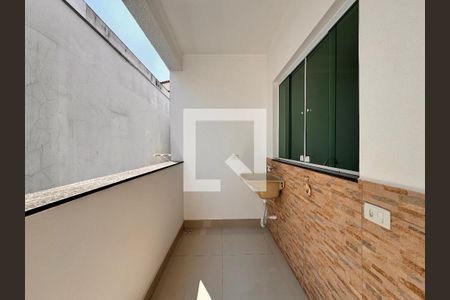 Casa à venda com 150m², 2 quartos e 2 vagas Casa à venda com 150m², 2 quartos e 2 vagasLavanderia