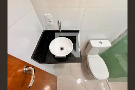 Casa à venda com 150m², 2 quartos e 2 vagas Casa à venda com 150m², 2 quartos e 2 vagasBanheiro da suíte 2