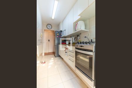 Apartamento para alugar com 70m², 2 quartos e 2 vagasCozinha