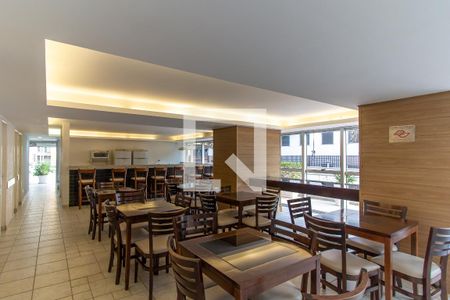 Apartamento para alugar com 70m², 2 quartos e 2 vagasÁrea comum - Salão de festas