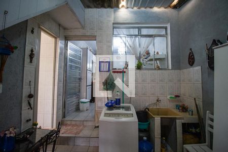 Casa à venda com 120m², 6 quartos e 1 vaga Casa à venda com 120m², 6 quartos e 1 vagaÁrea de Serviço 2