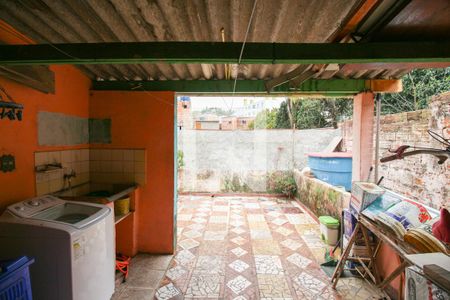 Casa à venda com 120m², 6 quartos e 1 vaga Casa à venda com 120m², 6 quartos e 1 vagaÁrea de Serviço