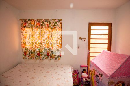 Casa à venda com 120m², 6 quartos e 1 vaga Casa à venda com 120m², 6 quartos e 1 vagaQuarto 2