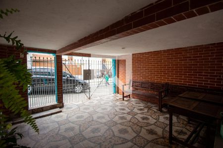 Casa à venda com 120m², 6 quartos e 1 vaga Casa à venda com 120m², 6 quartos e 1 vagaGaragem