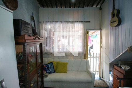 Casa à venda com 120m², 6 quartos e 1 vaga Casa à venda com 120m², 6 quartos e 1 vagaÁrea de Serviço 2