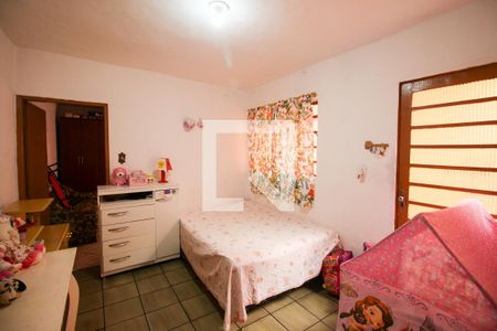 Casa à venda com 120m², 6 quartos e 1 vaga Casa à venda com 120m², 6 quartos e 1 vagaQuarto 2