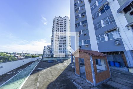 Apartamento à venda com 72m², 2 quartos e 1 vagaÁrea comum