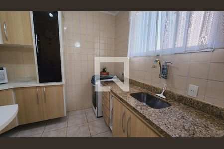 Apartamento à venda com 76m², 2 quartos e 1 vaga Apartamento à venda com 76m², 2 quartos e 1 vagaCozinha e Área de Serviço