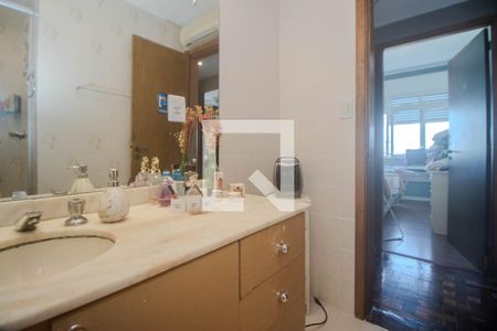 Apartamento à venda com 118m², 3 quartos e 1 vaga Apartamento à venda com 118m², 3 quartos e 1 vagaBanheiro