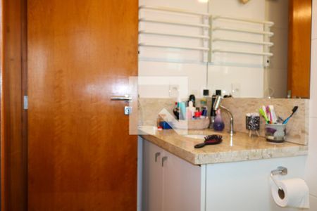 Apartamento à venda com 89m², 3 quartos e 2 vagasBanheiro da Suíte