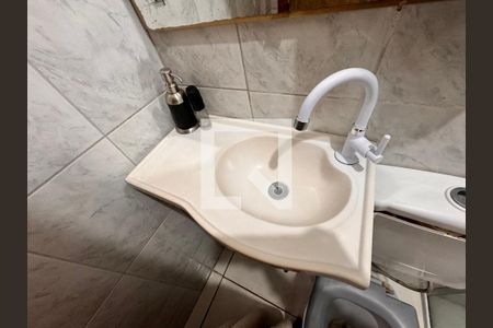 Apartamento à venda com 140m², 3 quartos e 1 vaga Apartamento à venda com 140m², 3 quartos e 1 vagaBanheiro de serviço