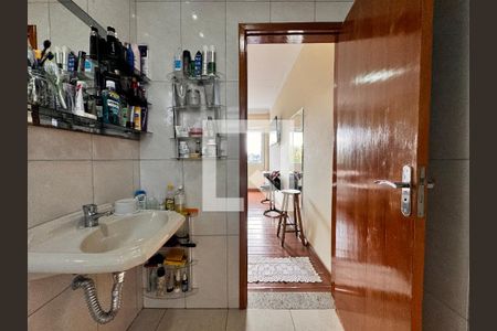 Apartamento à venda com 140m², 3 quartos e 1 vaga Apartamento à venda com 140m², 3 quartos e 1 vagaBanheiro da Suíte
