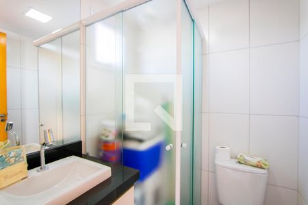 Apartamento à venda com 100m², 2 quartos e 2 vagas Apartamento à venda com 100m², 2 quartos e 2 vagasBanheiro social 2