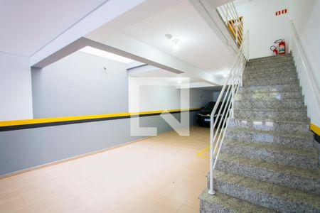 Apartamento à venda com 100m², 2 quartos e 2 vagas Apartamento à venda com 100m², 2 quartos e 2 vagasGaragem