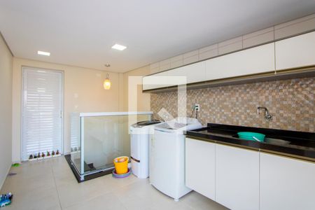 Apartamento à venda com 100m², 2 quartos e 2 vagas Apartamento à venda com 100m², 2 quartos e 2 vagasÁrea de serviço