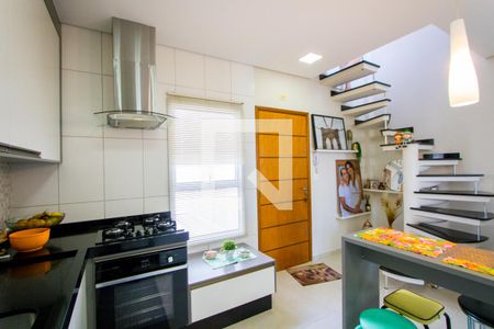 Apartamento à venda com 100m², 2 quartos e 2 vagas Apartamento à venda com 100m², 2 quartos e 2 vagasCozinha