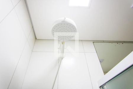 Apartamento à venda com 100m², 2 quartos e 2 vagas Apartamento à venda com 100m², 2 quartos e 2 vagasBanheiro social 1