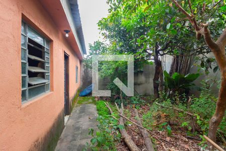 Casa à venda com 250m², 3 quartos e 2 vagas Casa à venda com 250m², 3 quartos e 2 vagasCasa 2