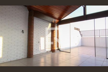 Apartamento à venda com 135m², 3 quartos e 2 vagasÁrea externa