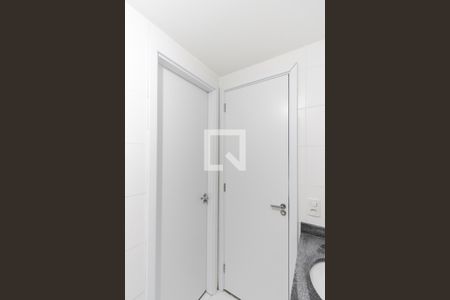 Apartamento para alugar com 35m², 2 quartos e sem vaga Apartamento para alugar com 35m², 2 quartos e sem vagaBanheiro