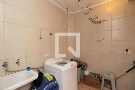 Casa à venda com 123m², 3 quartos e 2 vagas Casa à venda com 123m², 3 quartos e 2 vagasÁrea de Serviço