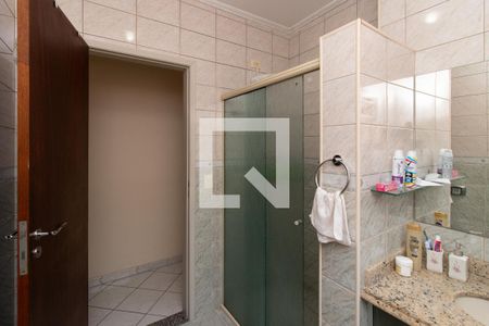 Casa à venda com 123m², 3 quartos e 2 vagas Casa à venda com 123m², 3 quartos e 2 vagasBanheiro