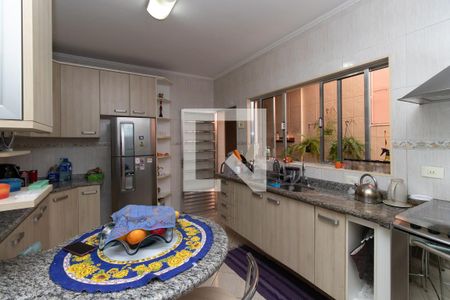 Casa à venda com 123m², 3 quartos e 2 vagas Casa à venda com 123m², 3 quartos e 2 vagasCozinha