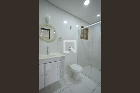 Casa à venda com 612m², 3 quartos e 2 vagasBanheiro da Suíte