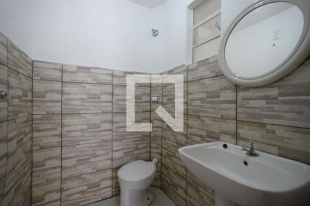 Casa à venda com 612m², 3 quartos e 2 vagasBanheiro de Serviço