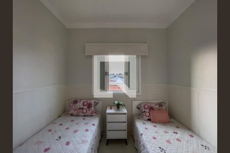 Casa à venda com 203m², 4 quartos e 2 vagas Casa à venda com 203m², 4 quartos e 2 vagasQuarto 1