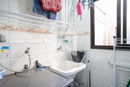 Apartamento à venda com 71m², 2 quartos e 2 vagasÁrea de serviço