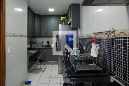 Apartamento à venda com 71m², 2 quartos e 2 vagasCozinha