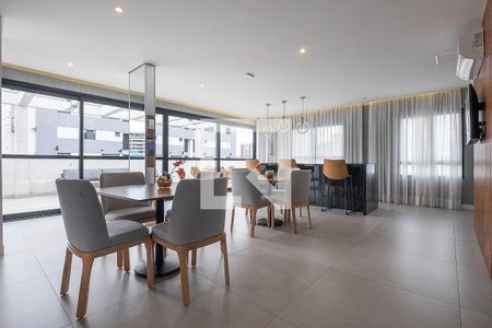 Apartamento à venda com 27m², 1 quarto e sem vaga Apartamento à venda com 27m², 1 quarto e sem vagaSalão de Festas