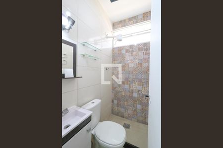 Apartamento à venda com 50m², 2 quartos e sem vaga Apartamento à venda com 50m², 2 quartos e sem vagaBanheiro