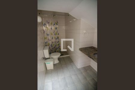 Apartamento à venda com 176m², 3 quartos e 2 vagas Apartamento à venda com 176m², 3 quartos e 2 vagasBanheiro do salão