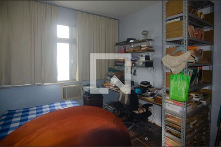 Apartamento à venda com 176m², 3 quartos e 2 vagas Apartamento à venda com 176m², 3 quartos e 2 vagasQuarto 2