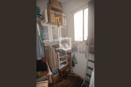 Apartamento à venda com 176m², 3 quartos e 2 vagas Apartamento à venda com 176m², 3 quartos e 2 vagasQuarto de Serviço