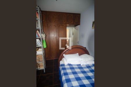 Apartamento à venda com 176m², 3 quartos e 2 vagas Apartamento à venda com 176m², 3 quartos e 2 vagasQuarto 2