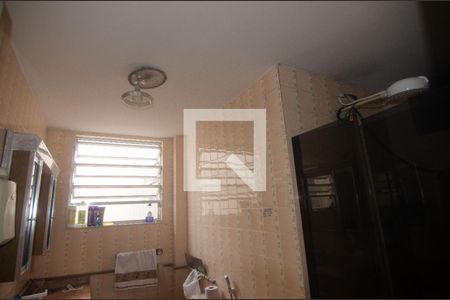 Apartamento à venda com 176m², 3 quartos e 2 vagas Apartamento à venda com 176m², 3 quartos e 2 vagasBanheiro 2