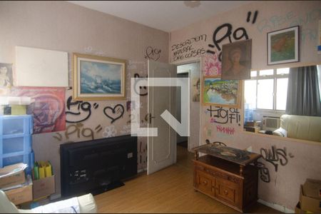 Apartamento à venda com 176m², 3 quartos e 2 vagas Apartamento à venda com 176m², 3 quartos e 2 vagasQuarto 3